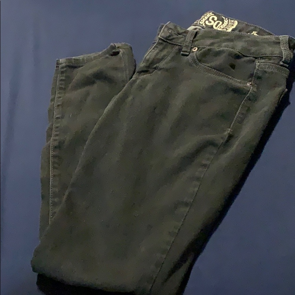 Black stretchy jeans!